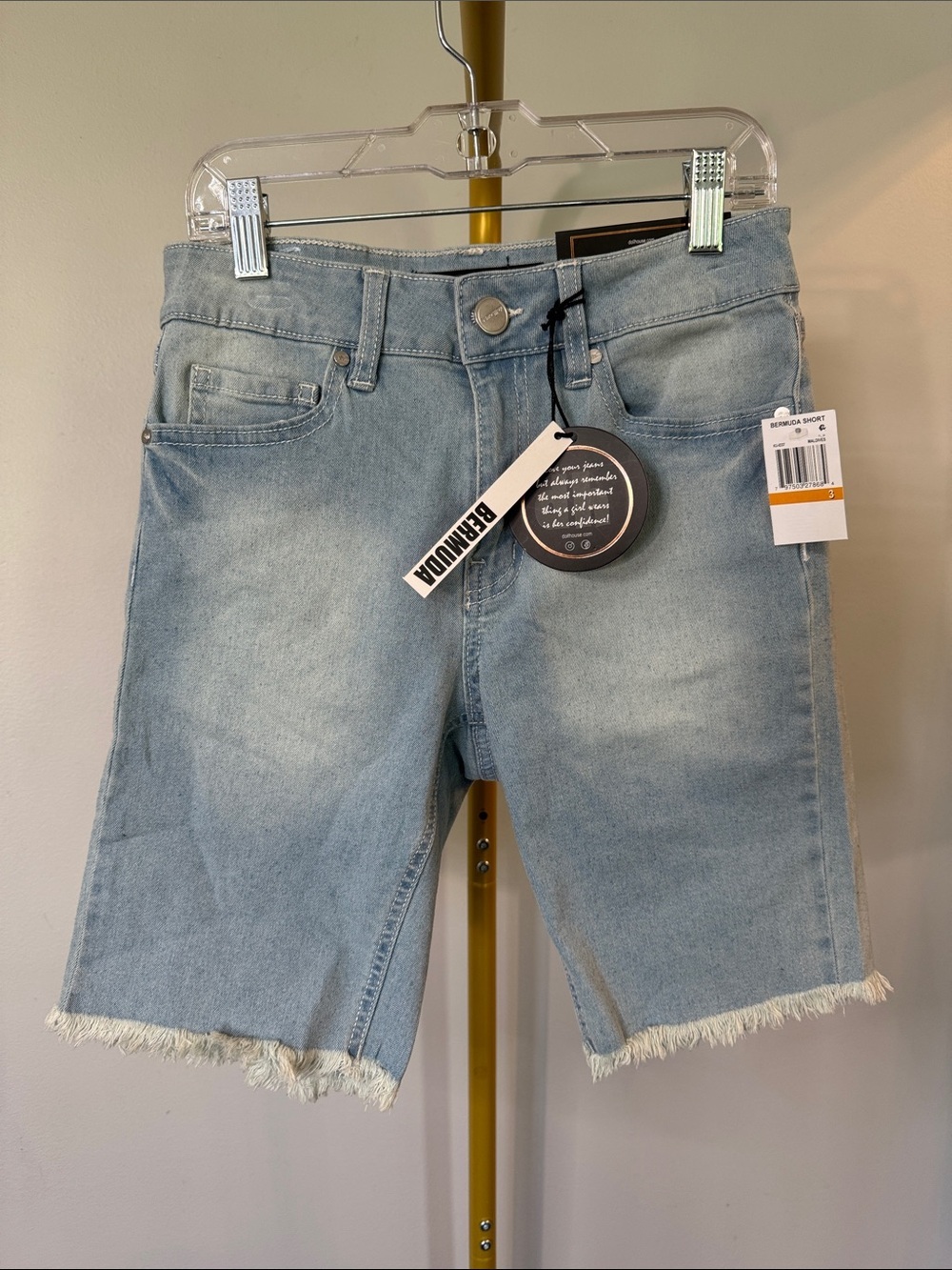 Dollhouse Light Blue Denim Frayed-Hem Bermuda Shorts NWT 3/4